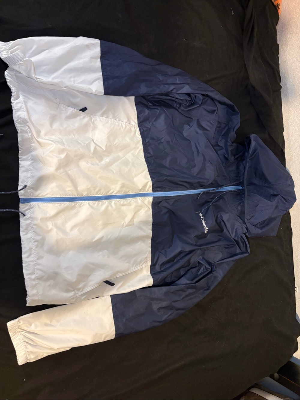 Columbia Navy and White Hooded Windbreaker Jacket